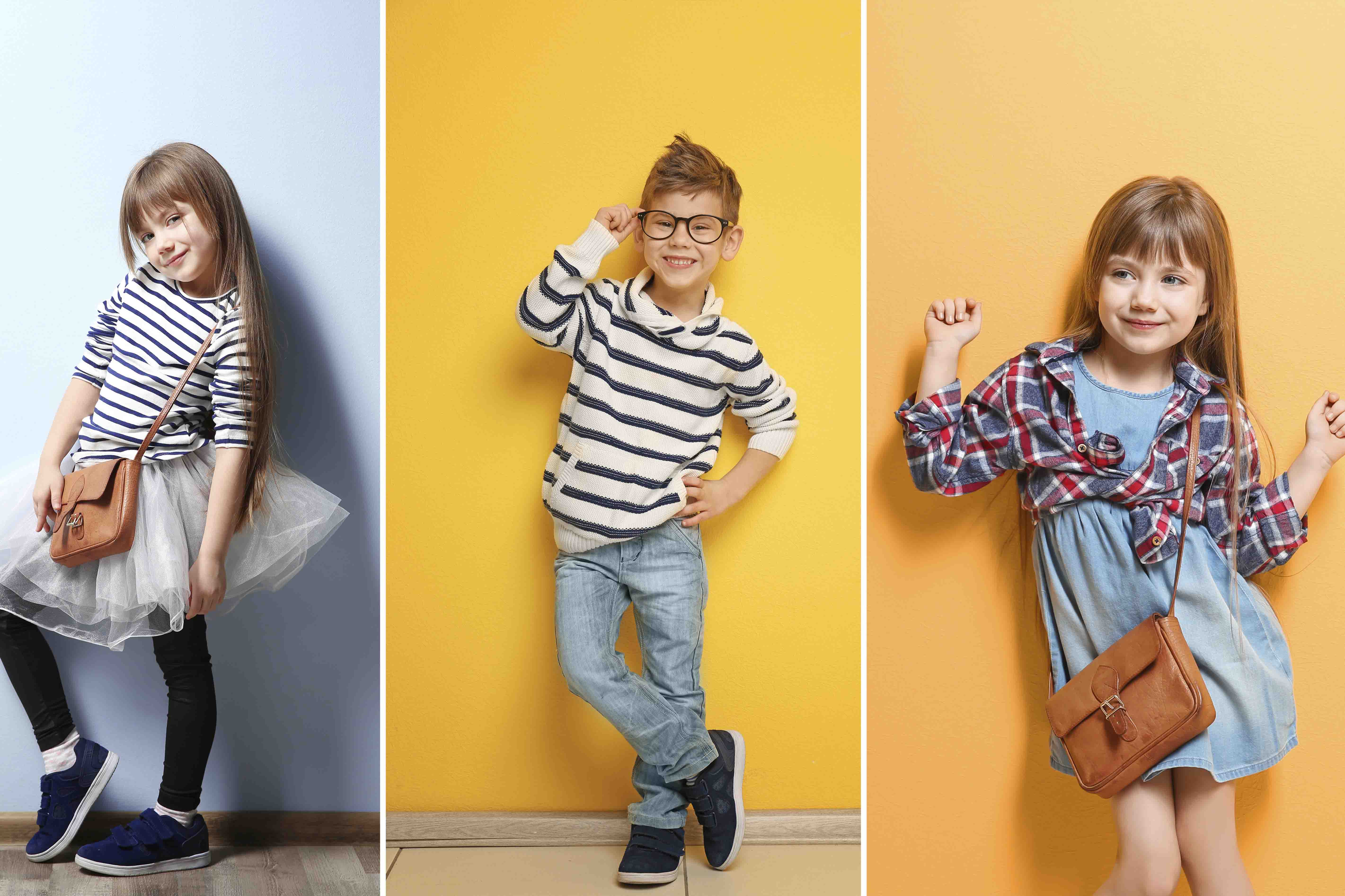 Tre barn poserer mot fargerike bakgrunner: en jente i tutu, en gutt med briller og en jente i rutete skjorte og kjole.